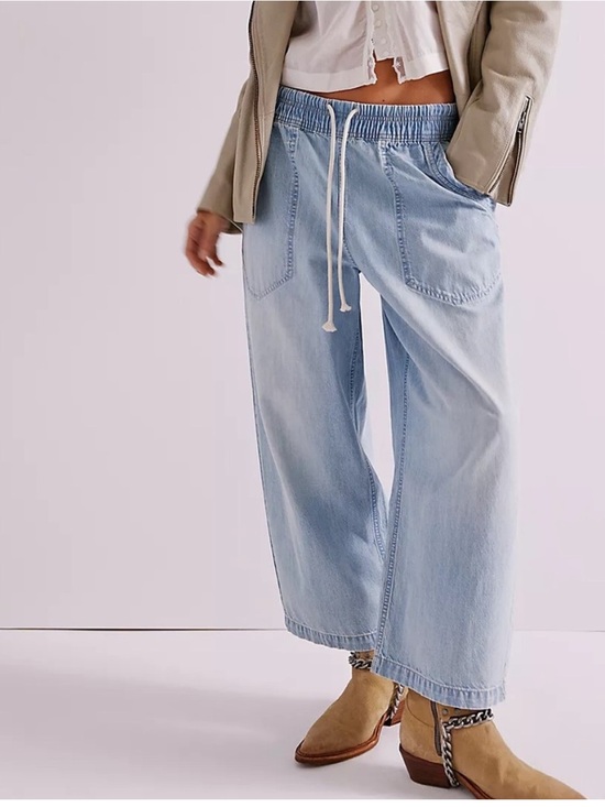 Free People Pants - Free People We the Free Easy Peasy Pull-On Wide Leg Jeans Light Wash Size XS